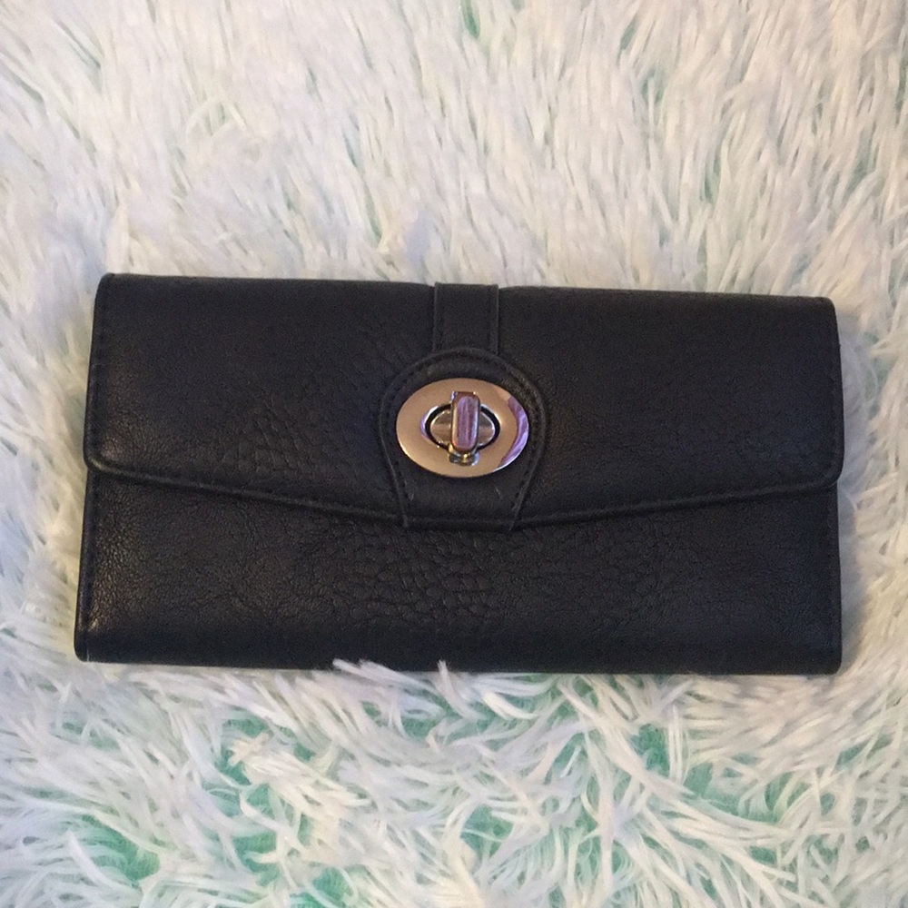 Charming Charlie wallet